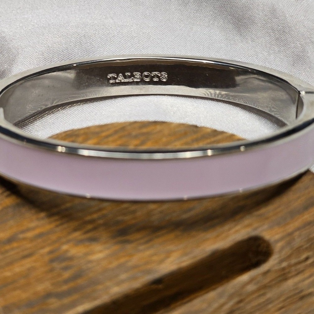 Talbots Silver Tone Lavender Purple Enamel Hinged Bangle Bracelet